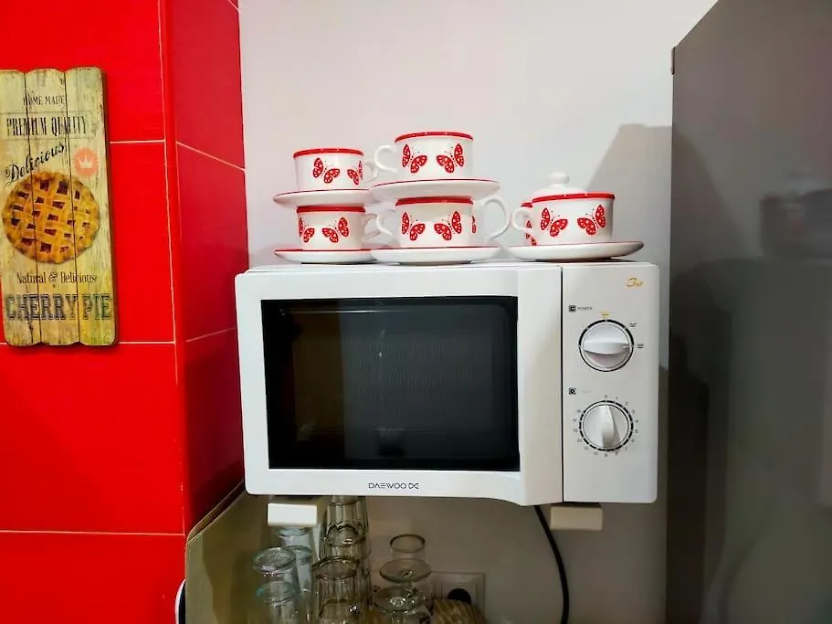 Acogedor Apartamento Con Vistas Al Mar Y Montana Torremolinos Apartman