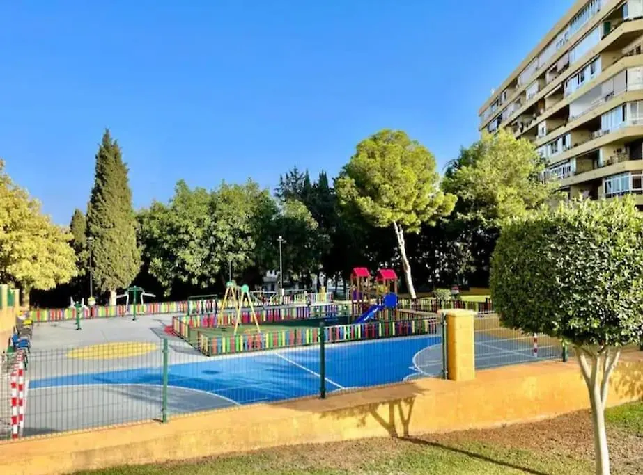 Acogedor Apartamento Con Vistas Al Mar Y Montana Torremolinos