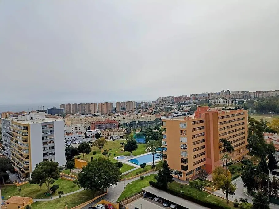 Acogedor Apartamento Con Vistas Al Mar Y Montana Torremolinos