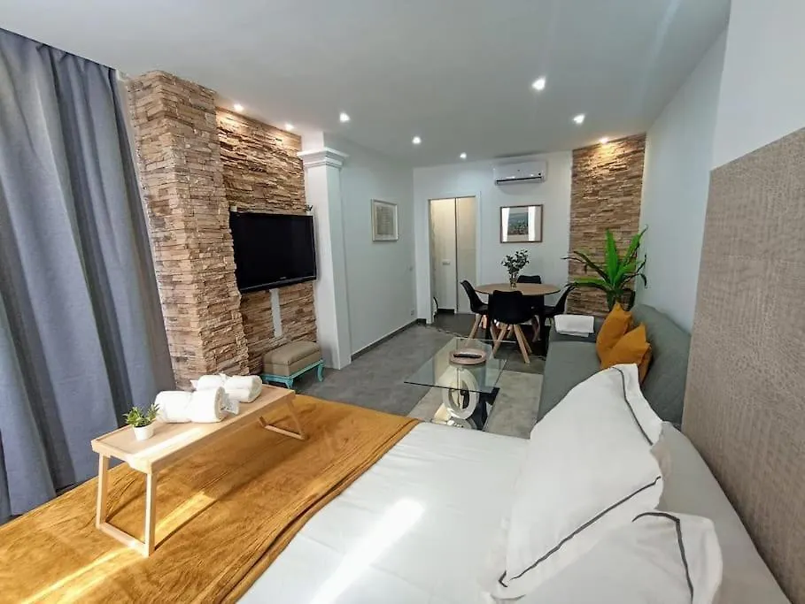 Acogedor Apartamento Con Vistas Al Mar Y Montana Torremolinos
