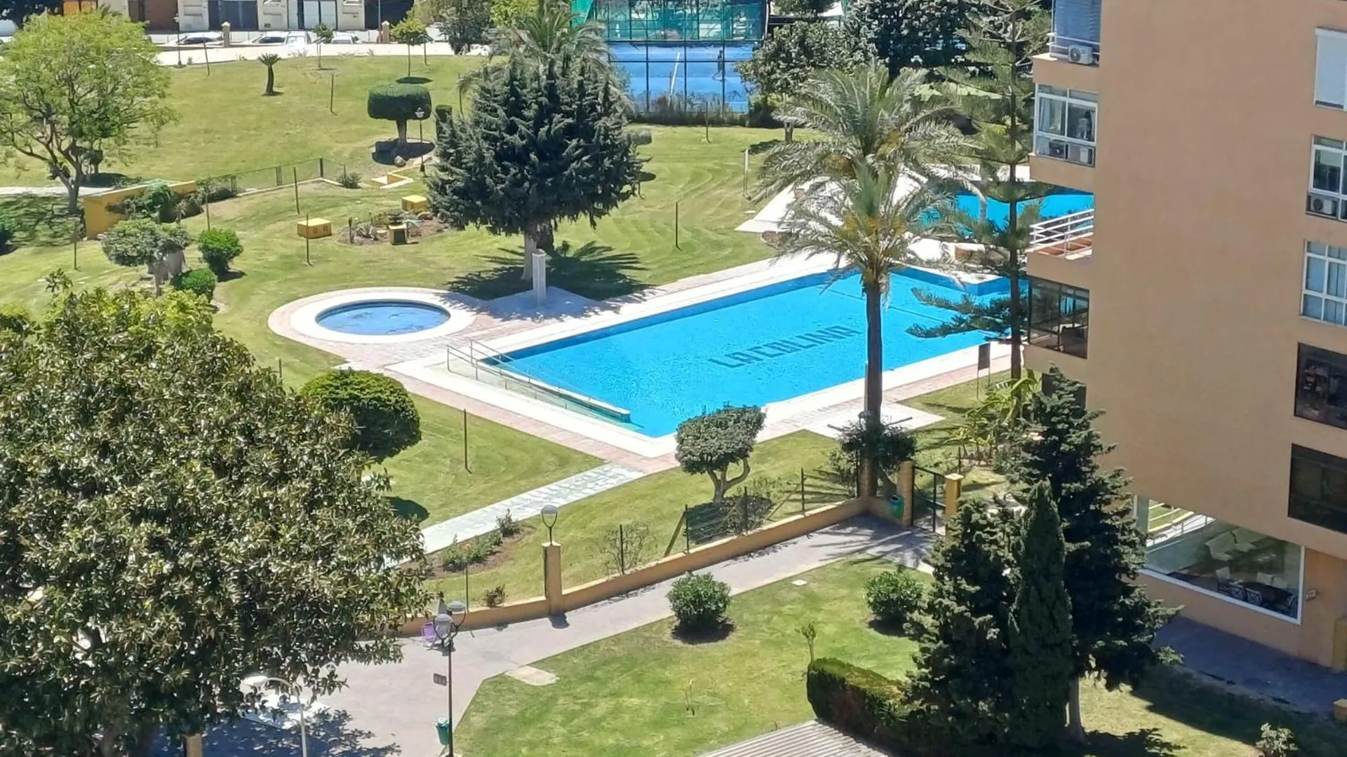 Acogedor Apartamento Con Vistas Al Mar Y Montana Torremolinos 0*,  Spanyolország